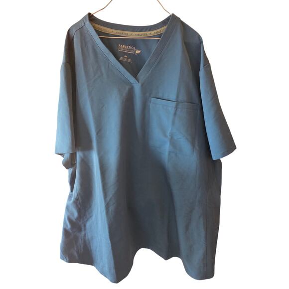 Fabletics Scrub Top 4x Womens Plus Size Blue V Neck Short Sleeve Medical Office - Picture 1 of 5